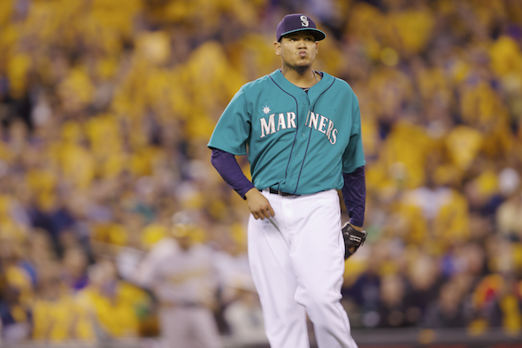 Felix Hernandez tosses perfect game for Mariners