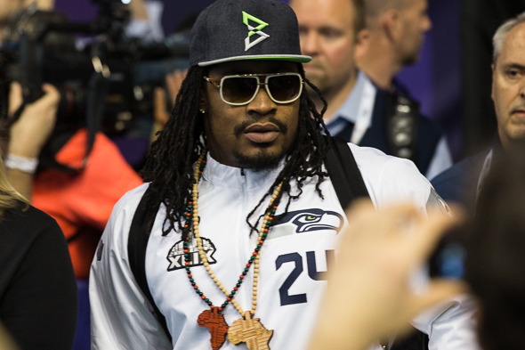 Seahawks running back Marshawn Lynch could face $100,000 fine for wearing  Beast Mode hat at Super Bowl Media Day – New York Daily News