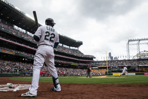 Cano, Cruz power Mariners past Marlins in Ichiro return