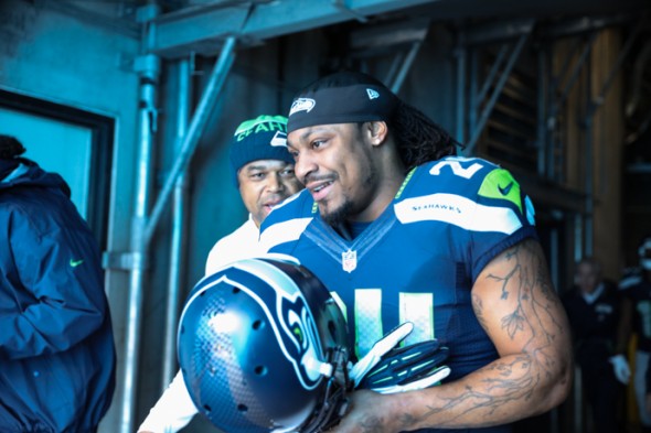 Marshawn Lynch wears Kam Chancellor's No. 31 in practice in show