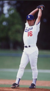 Los Angeles Dodgers pitcher Ismael Valdes celebrates a two-hit