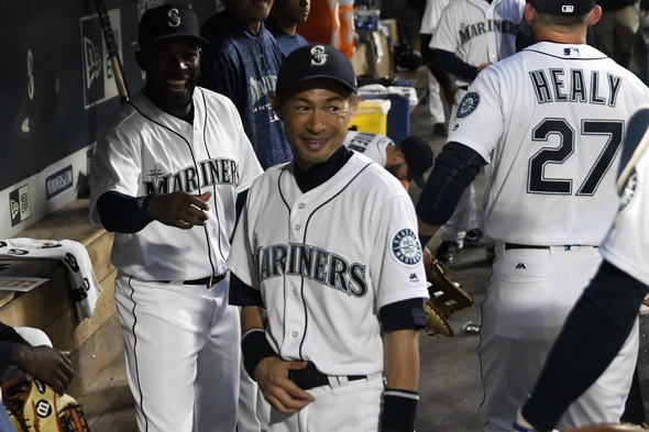 Buhner: A Big New Ichiro Contract Makes No Sense