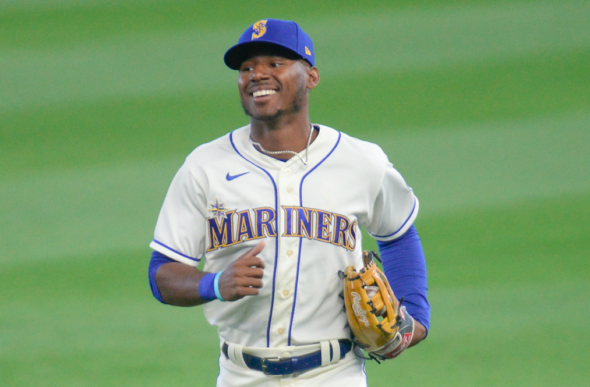 Mariners' Lewis named AL Outstanding Rookie by MLB players